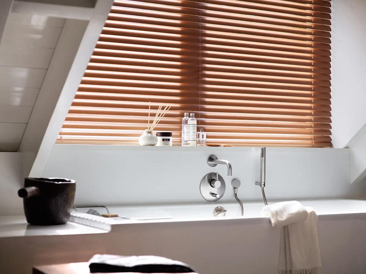 Alüminyum Krem Jaluzi Perde — Üsküdar Banyo